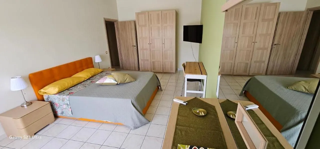 Le Cicas Apartment Lentini 0*,  Italy